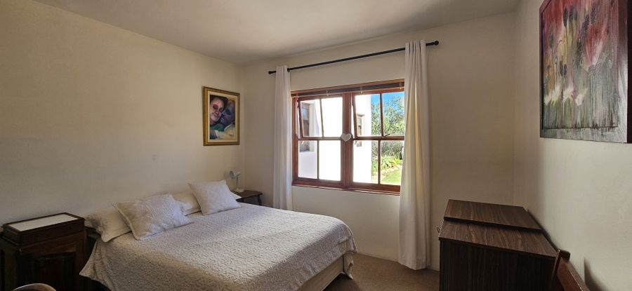 5 Bedroom Property for Sale in Stilbaai Oos Western Cape